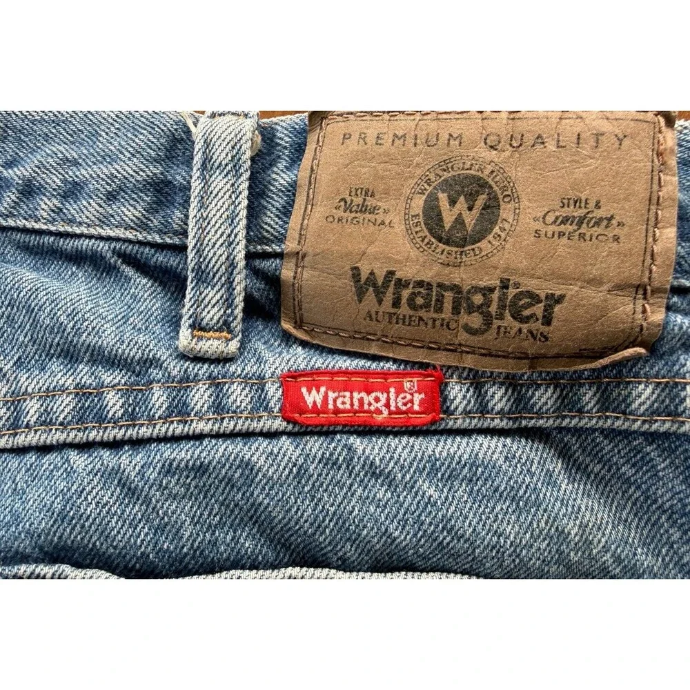 Vintage Wrangler Jeans Mens 36x32 Faded Blue Denim Western Cowboy Workwear